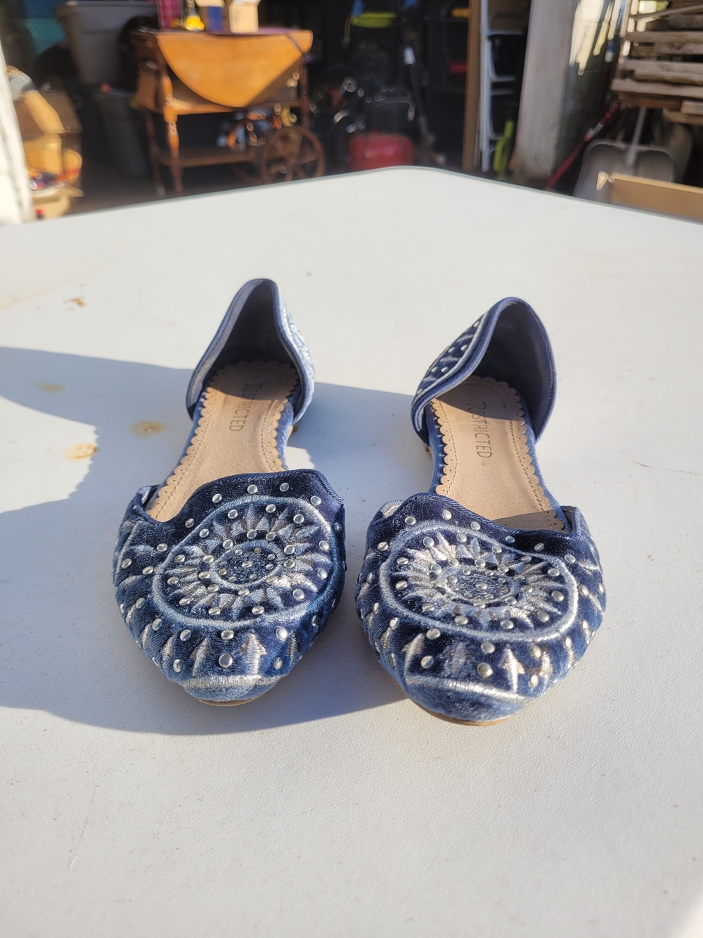 Restricted Blue Velvet Embroidered Pointed Toe D'Orsay Flats Size 6.5
